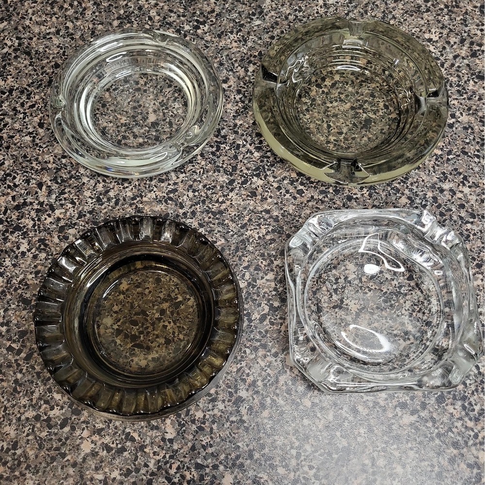 Lot of 4 Vintage Glass Ashtrays Clear Smoke Amber Retro Barware MCM Decor
